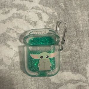 Primark Star Wars Yoda Green Liquid Glitter AirPods Case